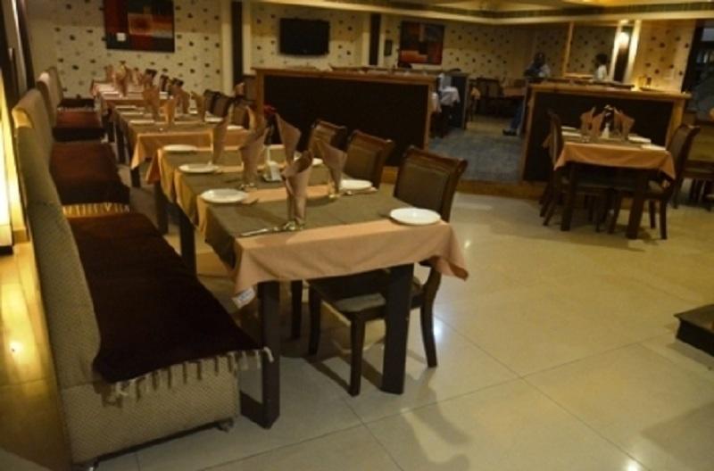 Seven Sky Clarks Exotica Hotel Bhuj Ngoại thất bức ảnh