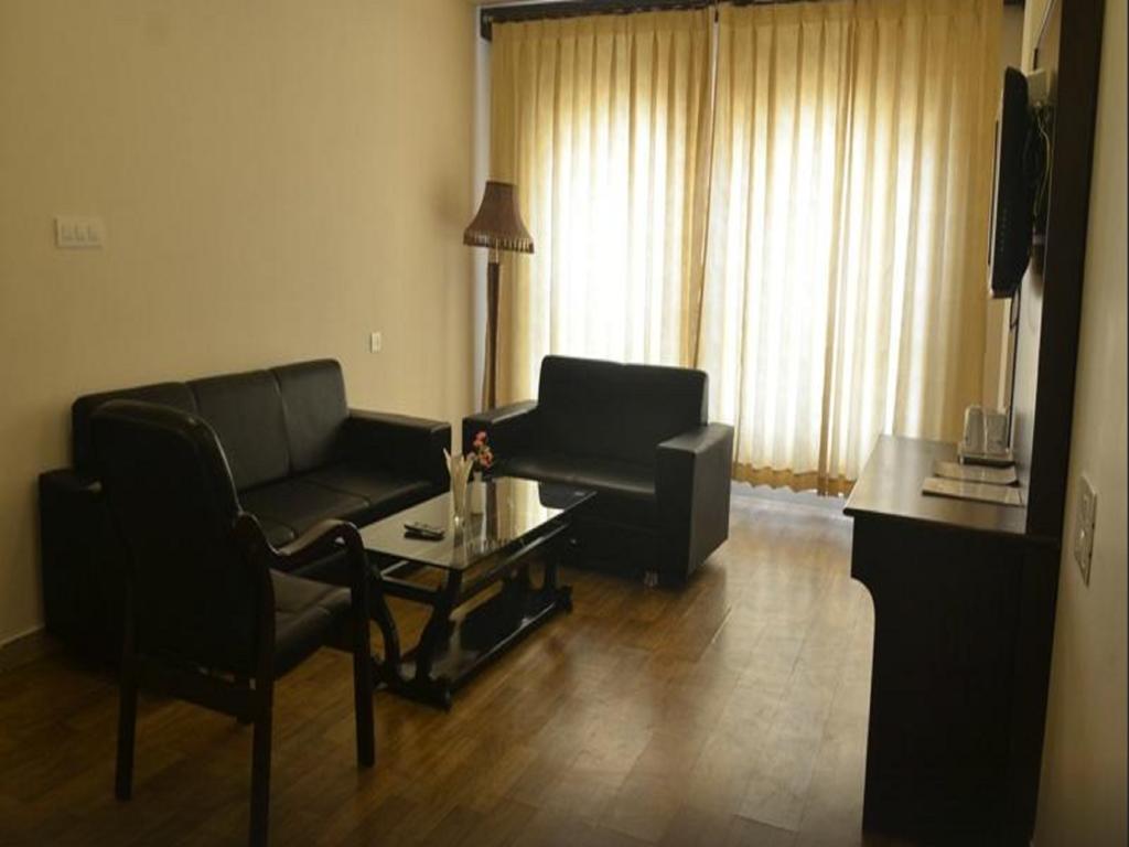 Seven Sky Clarks Exotica Hotel Bhuj Phòng bức ảnh