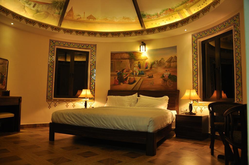 Seven Sky Clarks Exotica Hotel Bhuj Phòng bức ảnh