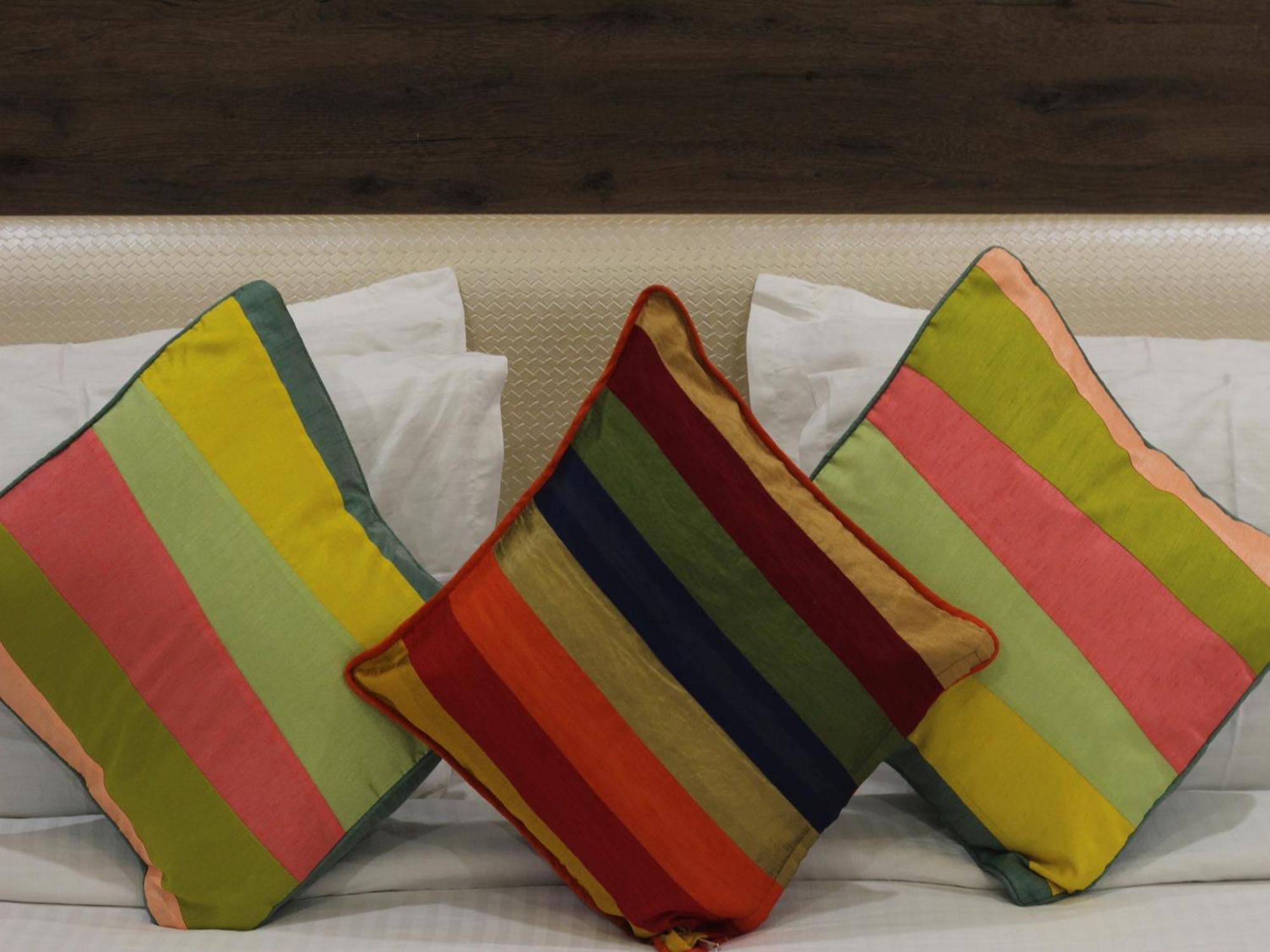 Seven Sky Clarks Exotica Hotel Bhuj Ngoại thất bức ảnh