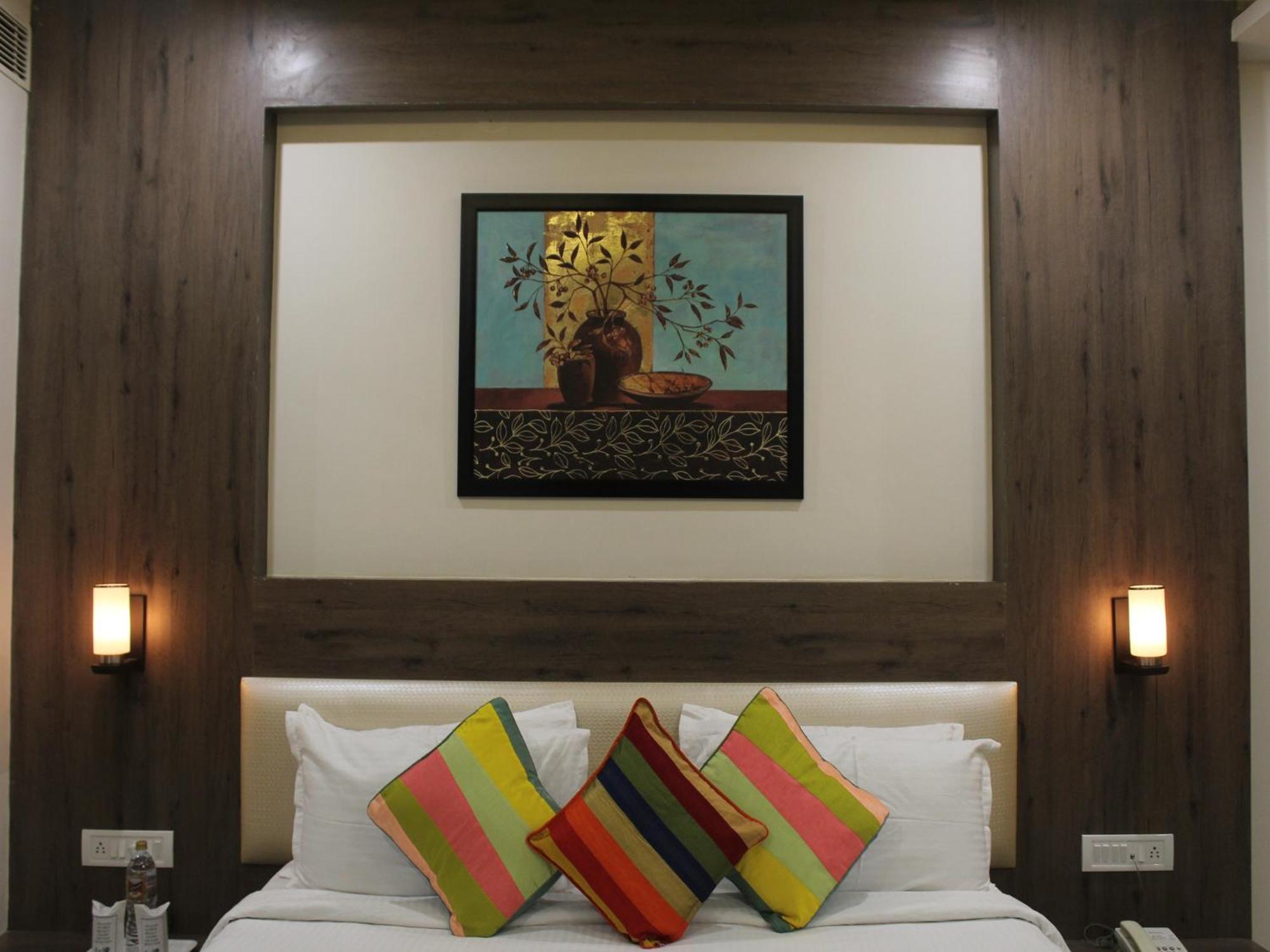 Seven Sky Clarks Exotica Hotel Bhuj Ngoại thất bức ảnh