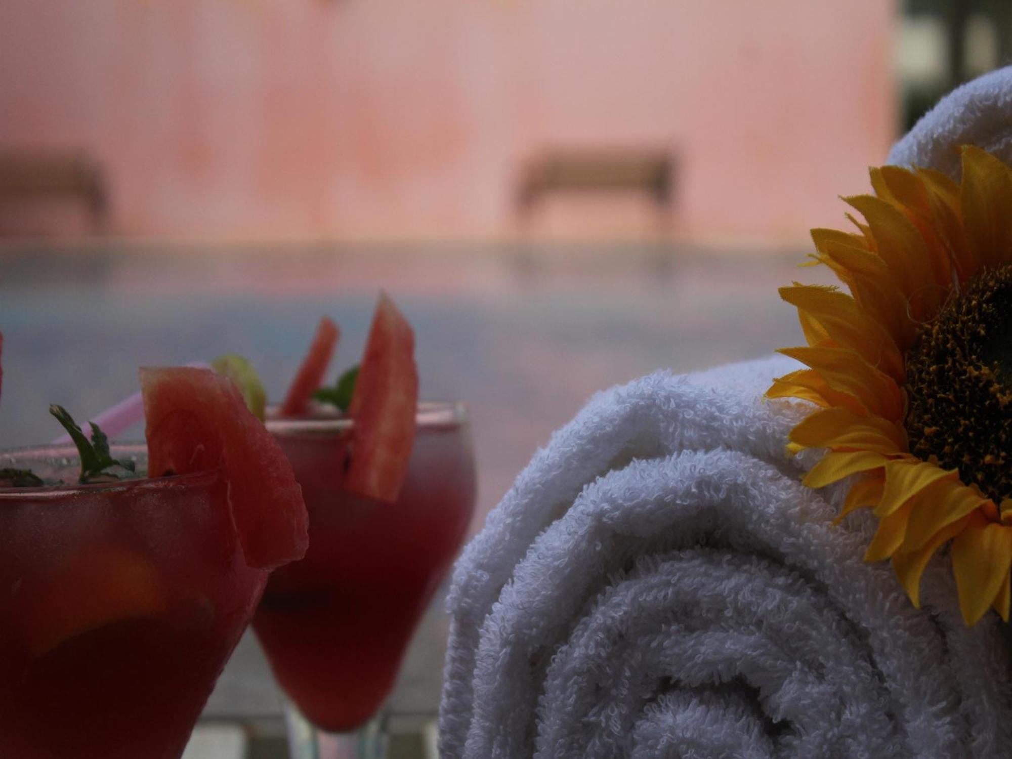 Seven Sky Clarks Exotica Hotel Bhuj Ngoại thất bức ảnh