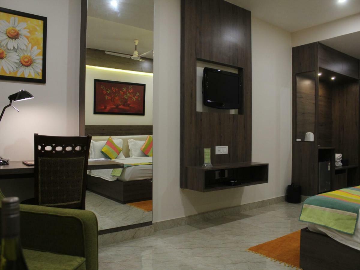 Seven Sky Clarks Exotica Hotel Bhuj Ngoại thất bức ảnh
