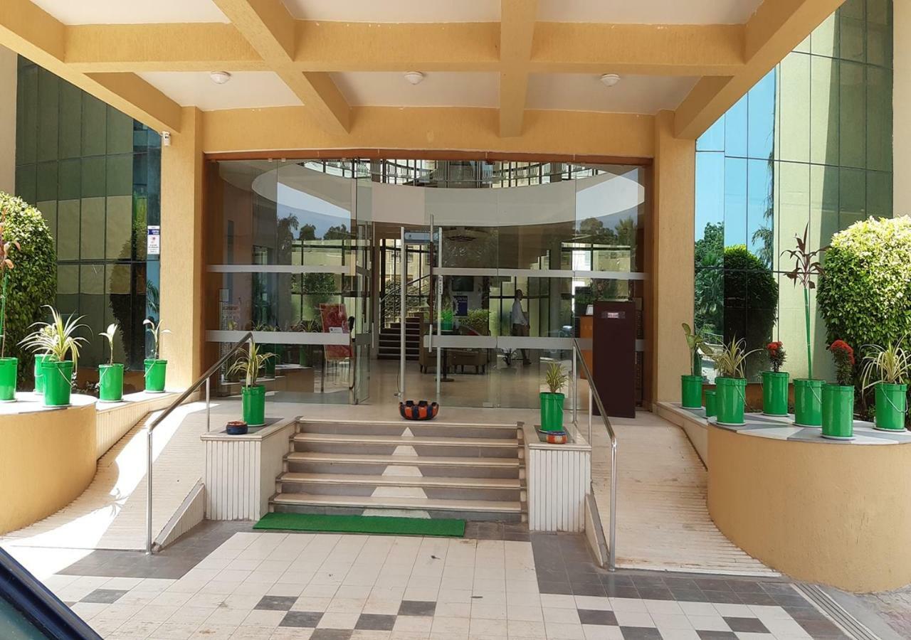 Seven Sky Clarks Exotica Hotel Bhuj Ngoại thất bức ảnh
